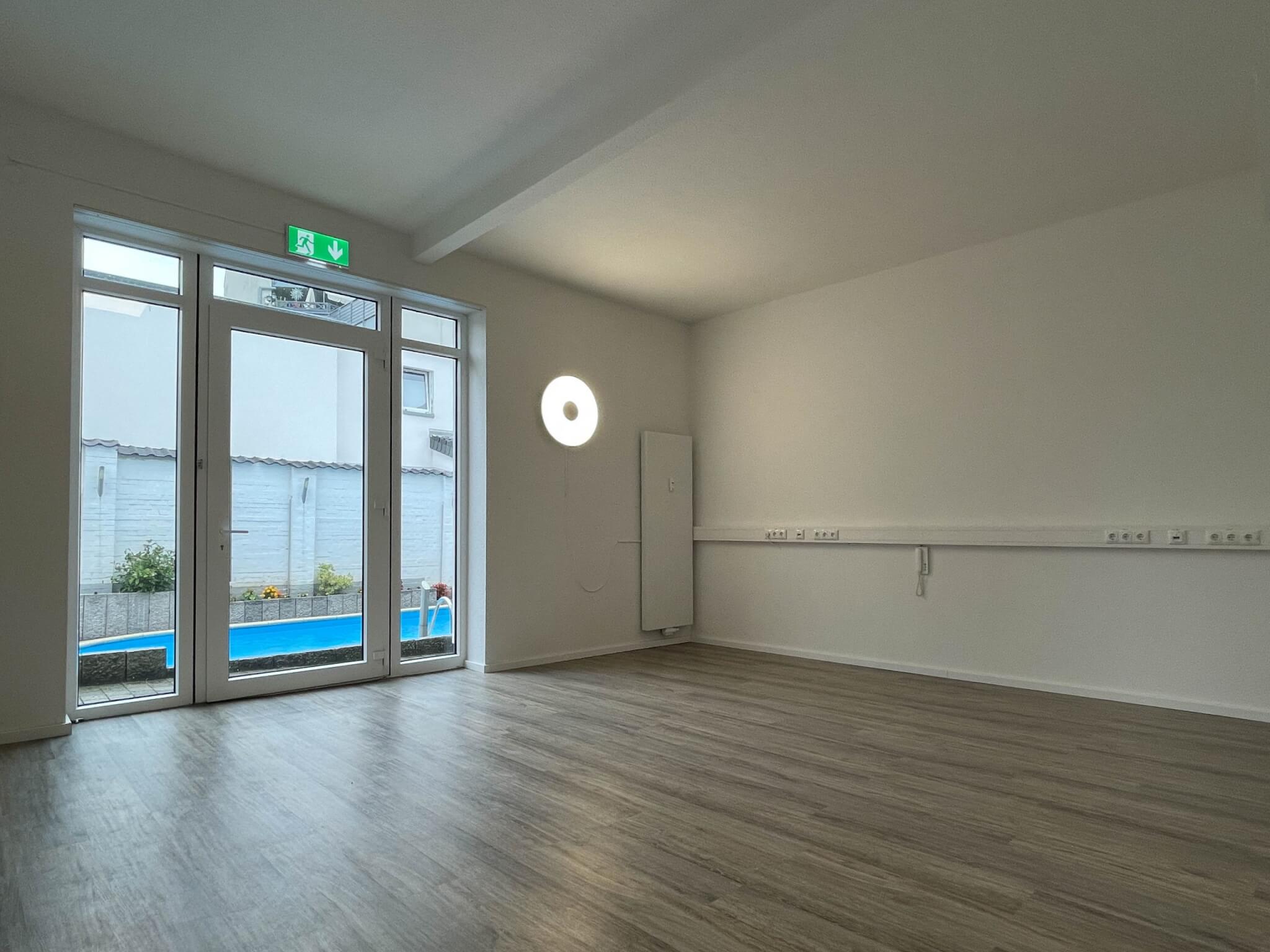 Büroraum mit Empore in Baesweiler zu vermieten über Koch Immobilien GmbH