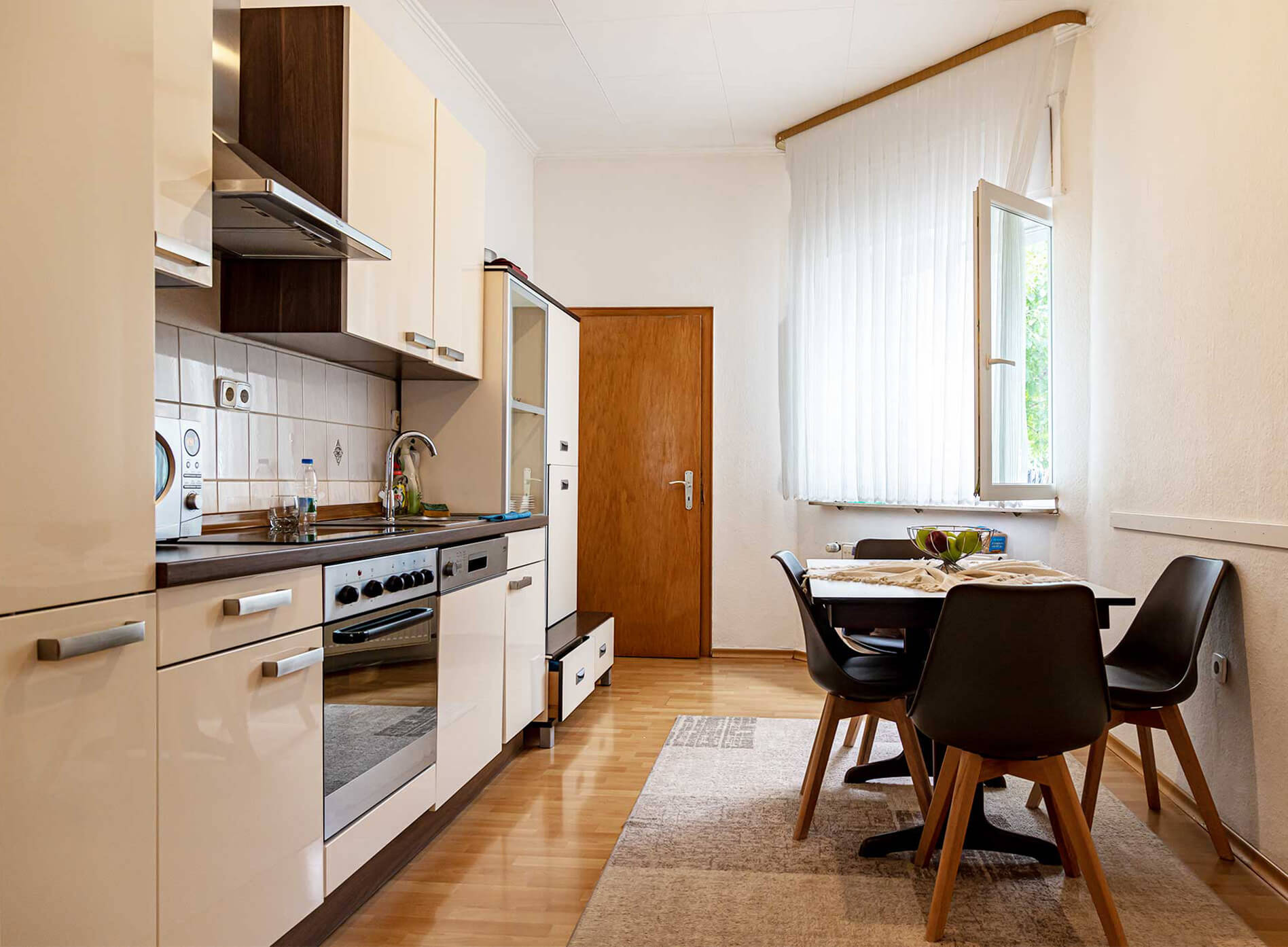 Küche Zweifamilienhaus im Zentrum von Baesweiler zu verkaufen über Immobilienmakler Koch Immobilien