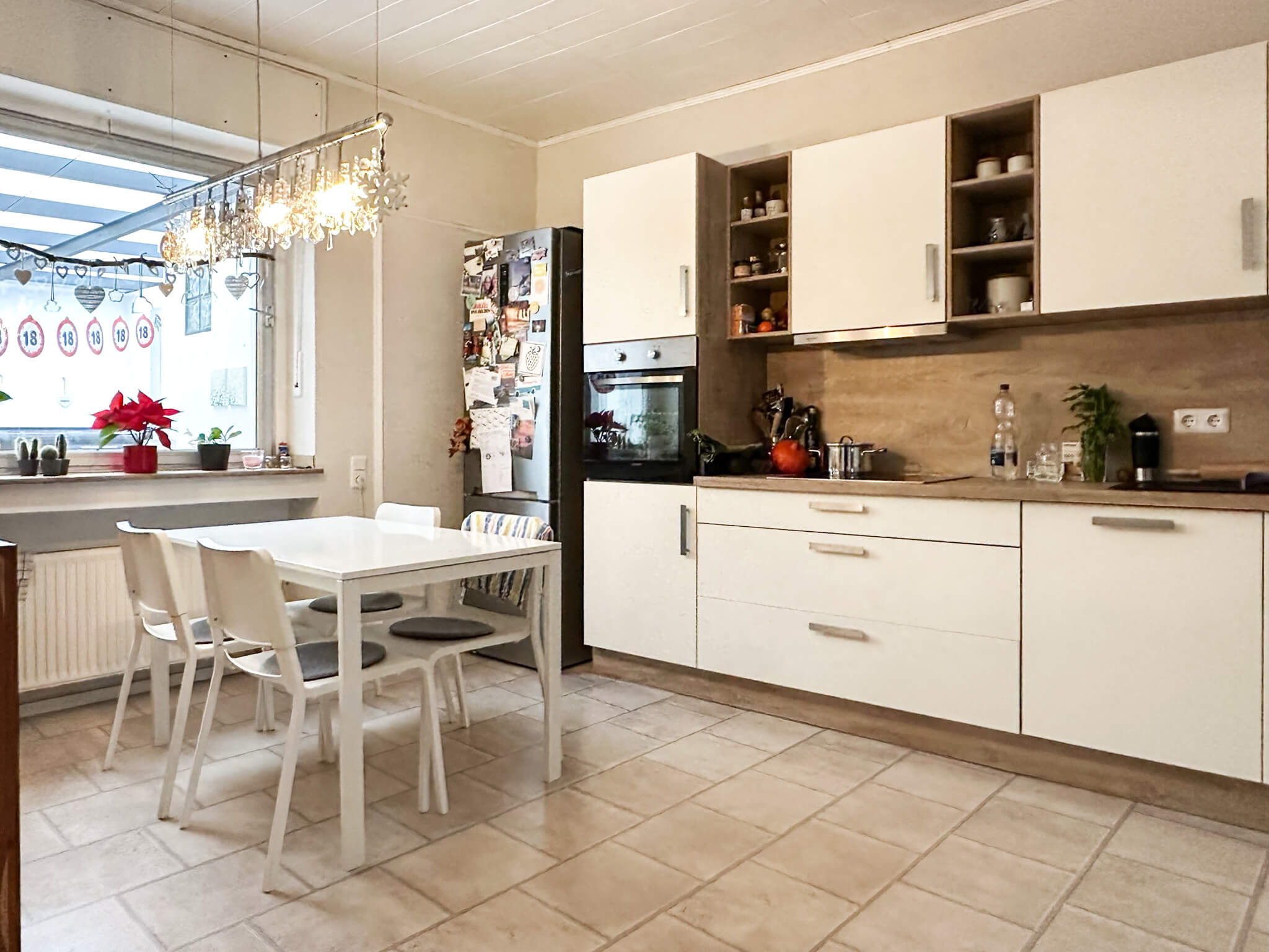 Küche Haus in Baesweiler über Koch Immobilien zu verkaufen!
