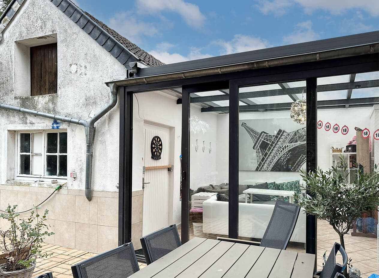 Terrasse überdacht Haus in Baesweiler über Koch Immobilien zu verkaufen!