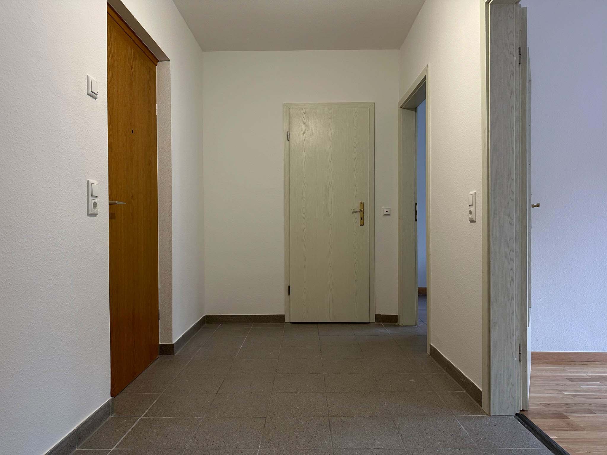 Flur in Appartement am Karlsgraben in Aachen über Koch Immobilien zu vermieten!