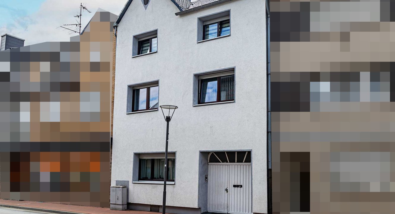 Zweifamilienhaus im Zentrum von Baesweiler zu verkaufen über Koch Immobilien