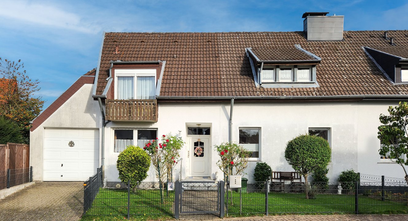 Mehrgenerationenhaus in Alsdorf-Kellersberg über Koch Immobilien zu verkaufen!
