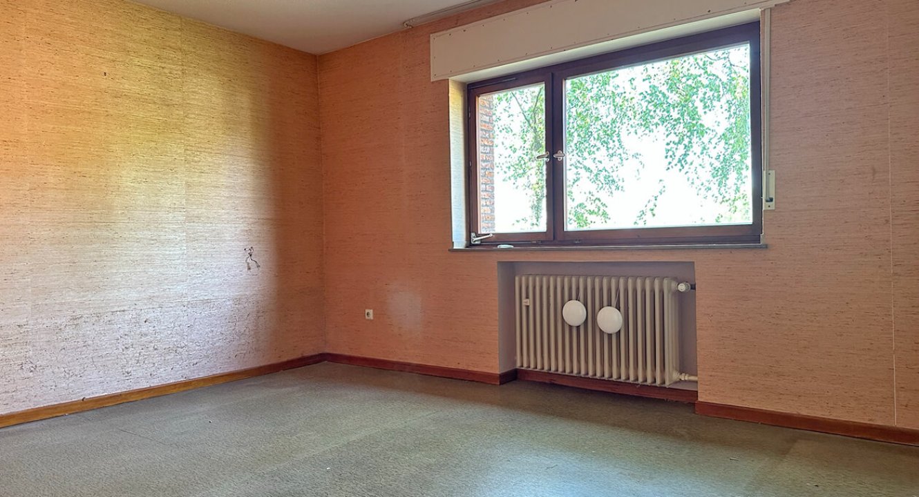 Schlafzimmer Einfamilienhaus in Alsdorf Zopp über Immobilienmakler Koch zu verkaufen Baesweiler und Aachen!