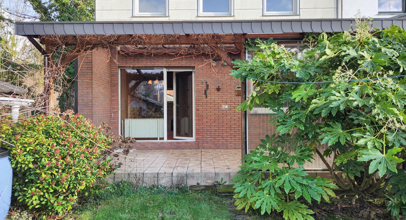 Rückansicht Einfamilienhaus in Alsdorf-Ofden zu verkaufen! Immobilienmakler Koch Alsdorf