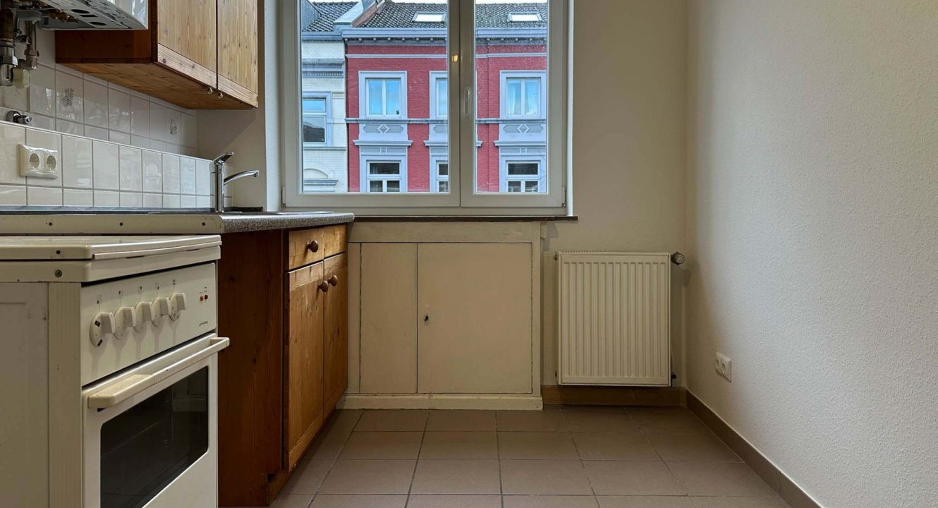 Küche in Appartement am Karlsgraben in Aachen über Koch Immobilien zu vermieten!